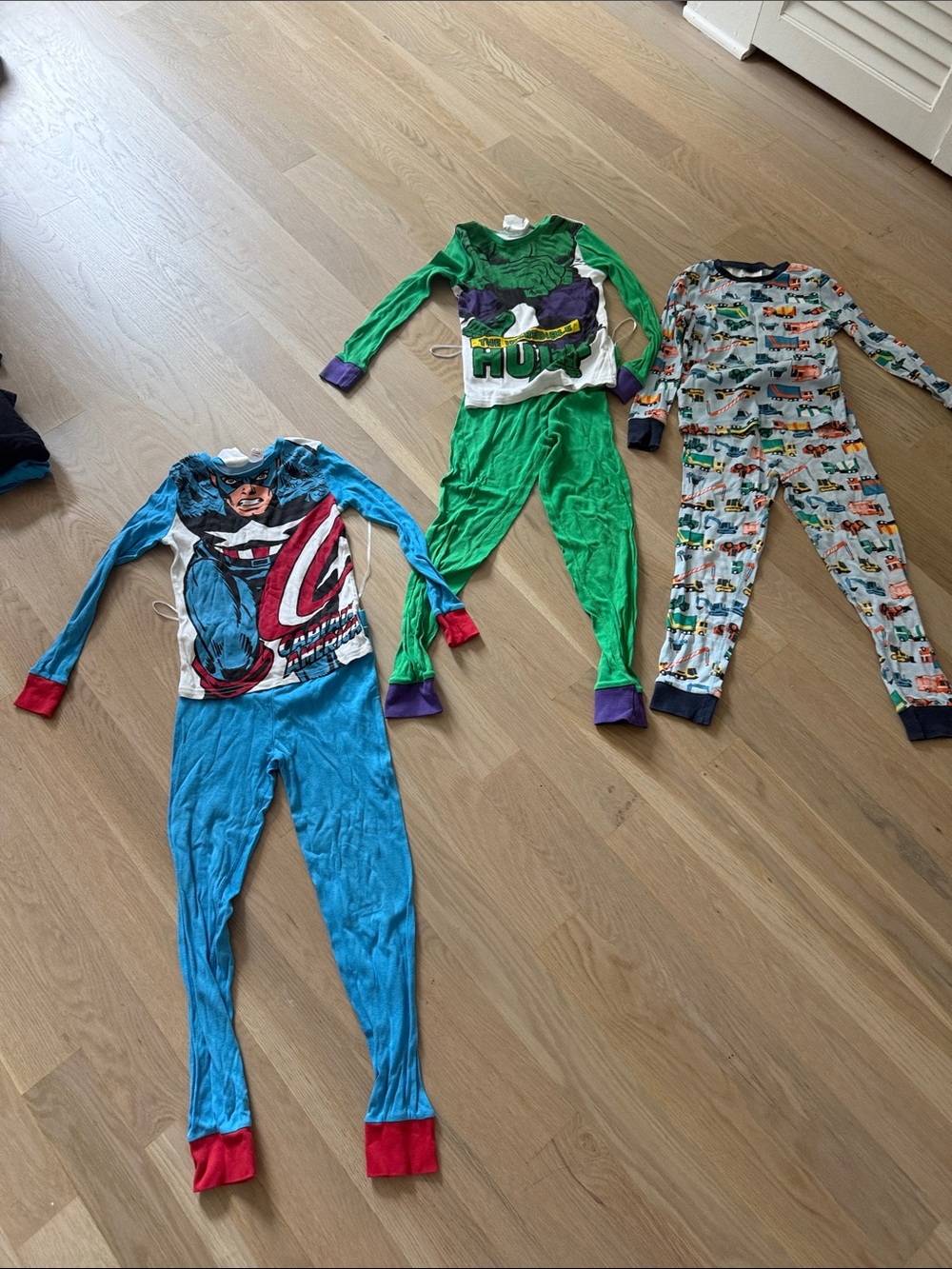 Marvel Captain America and Hulk Kids Pajama Set in Blue, Green, Red